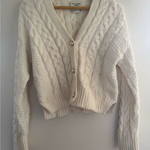 Abercrombie & Fitch Cream Cable-Knit V-Neck Button Cardigan